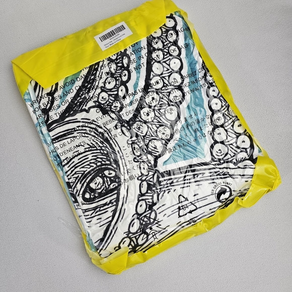 Octopus Blanket Throw - Ocean Animal Theme - Picture 3 of 9